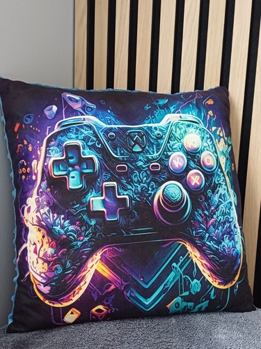 Gamer filled cushion - filled, video